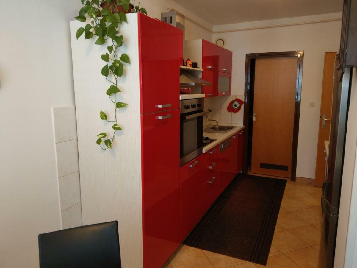 Apartment Koruna 1 بولا المظهر الخارجي الصورة