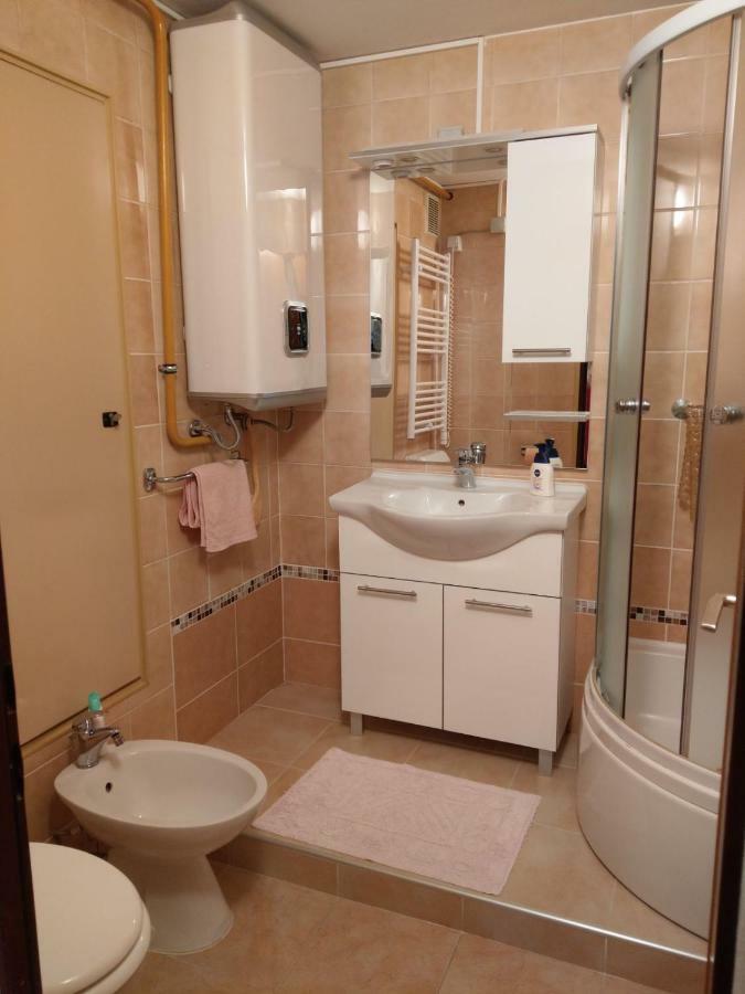 Apartment Koruna 1 بولا المظهر الخارجي الصورة