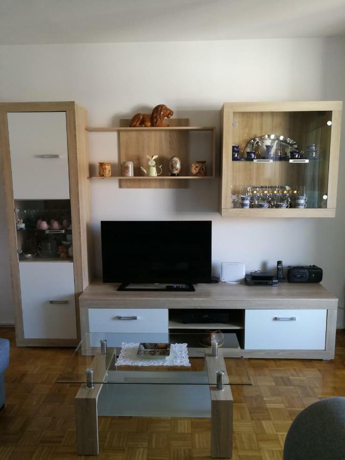 Apartment Koruna 1 بولا المظهر الخارجي الصورة
