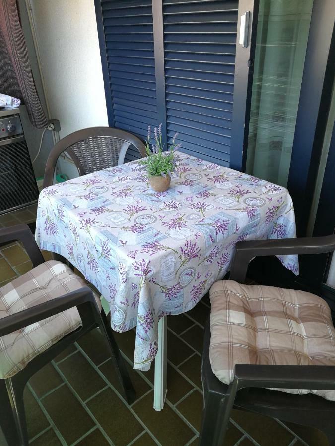 Apartment Koruna 1 بولا المظهر الخارجي الصورة